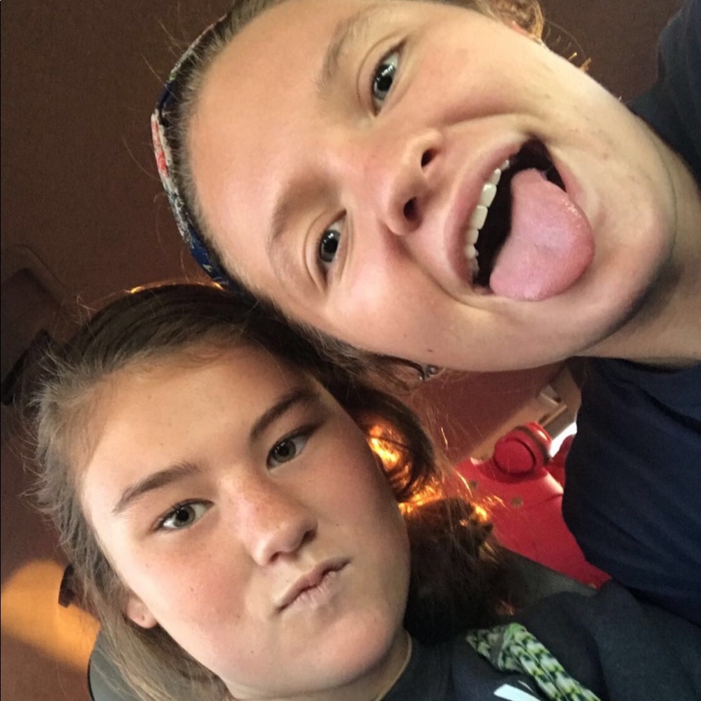 Meet your Posher, Lauren